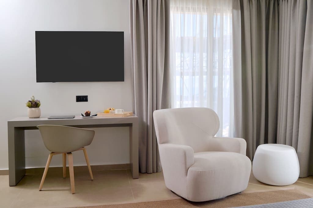 Room Details